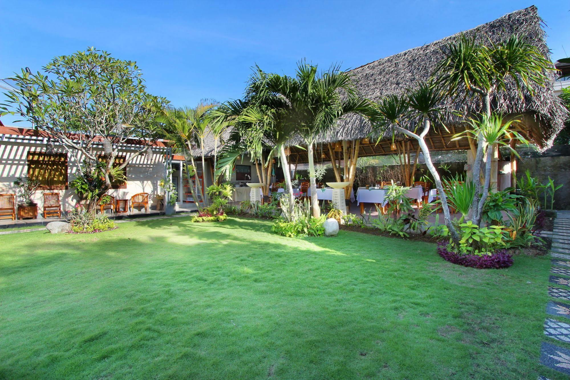 Jimbaran Lestari Hotel & Residence - Spa מראה חיצוני תמונה