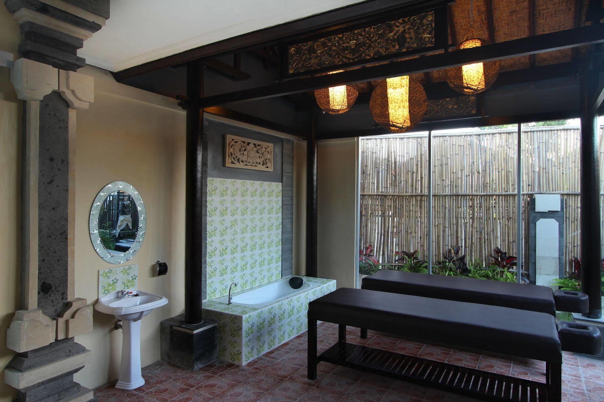 Jimbaran Lestari Hotel & Residence - Spa מראה חיצוני תמונה