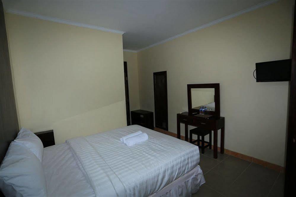 Jimbaran Lestari Hotel & Residence - Spa מראה חיצוני תמונה